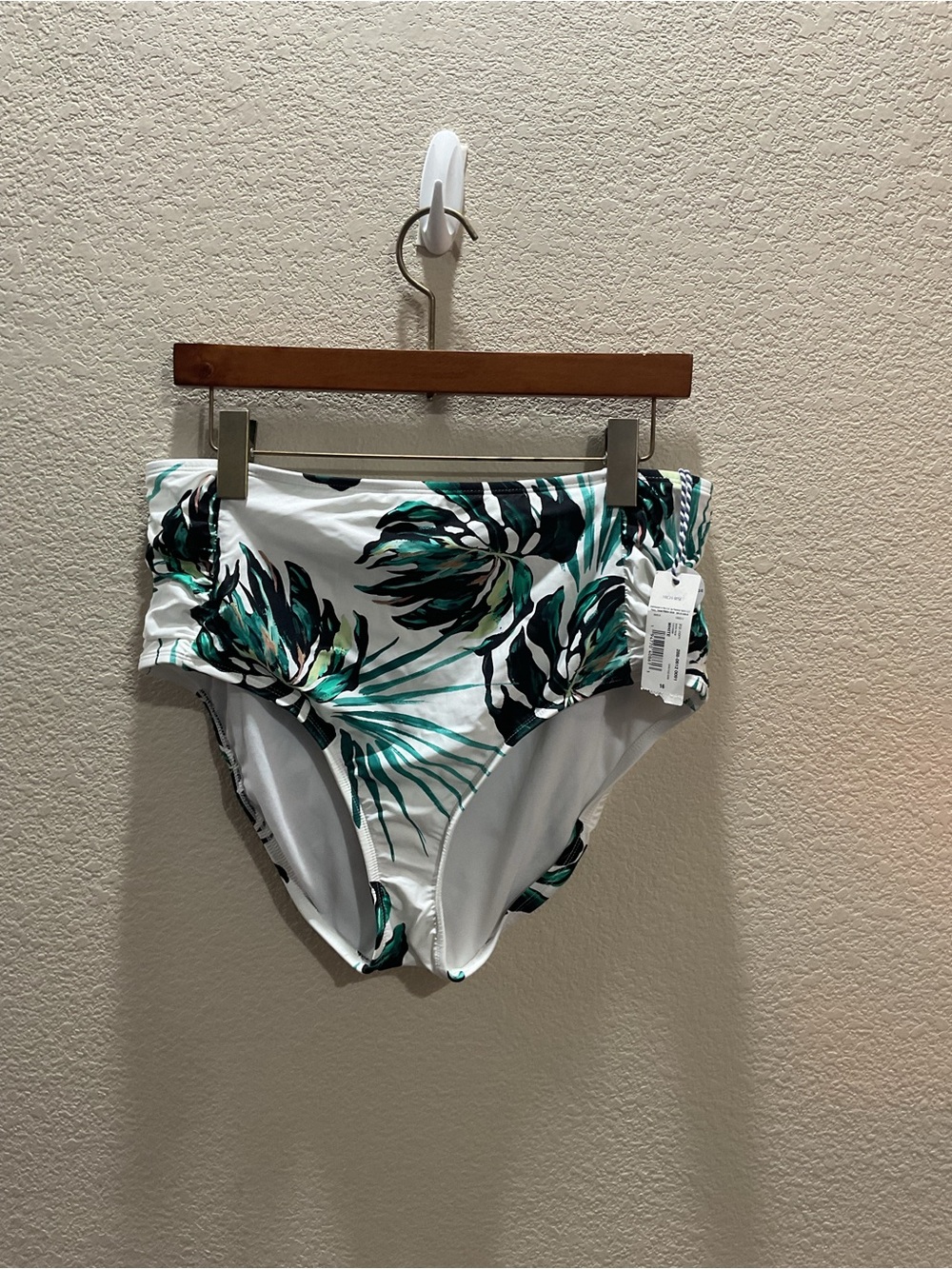 Women’s High-Waist Bikini Bottoms in White Tropical Print